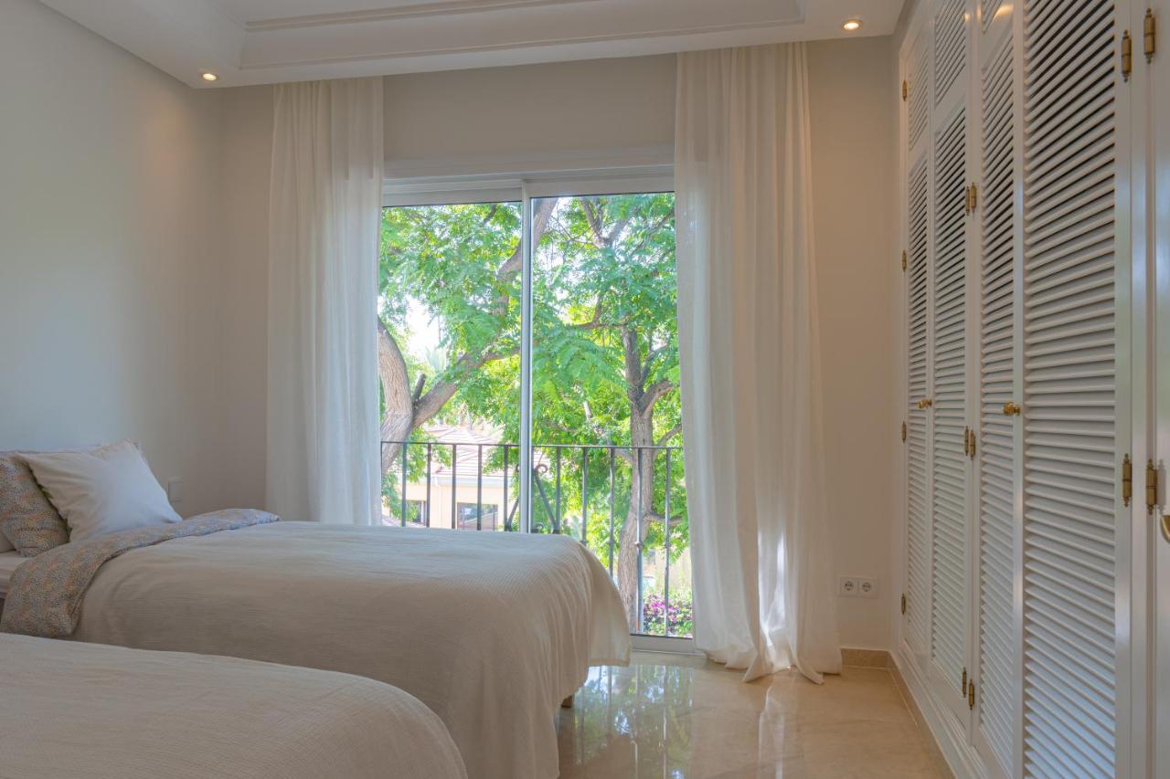 דירות מארבלה Luxurious Penthouse In Ventura Del Mar Puerto Banus מראה חיצוני תמונה